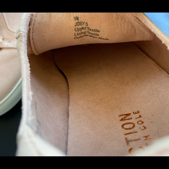 Never Worn “Kenneth Cole” Rose Blush Women’s Sneakers with Bling Details - Picture 8 of 8